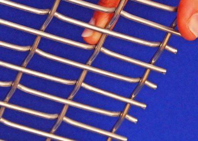 MeshArt Long Line 3010 - Architectural wire mesh made of stainless steel - with elongated stitches - straight, open