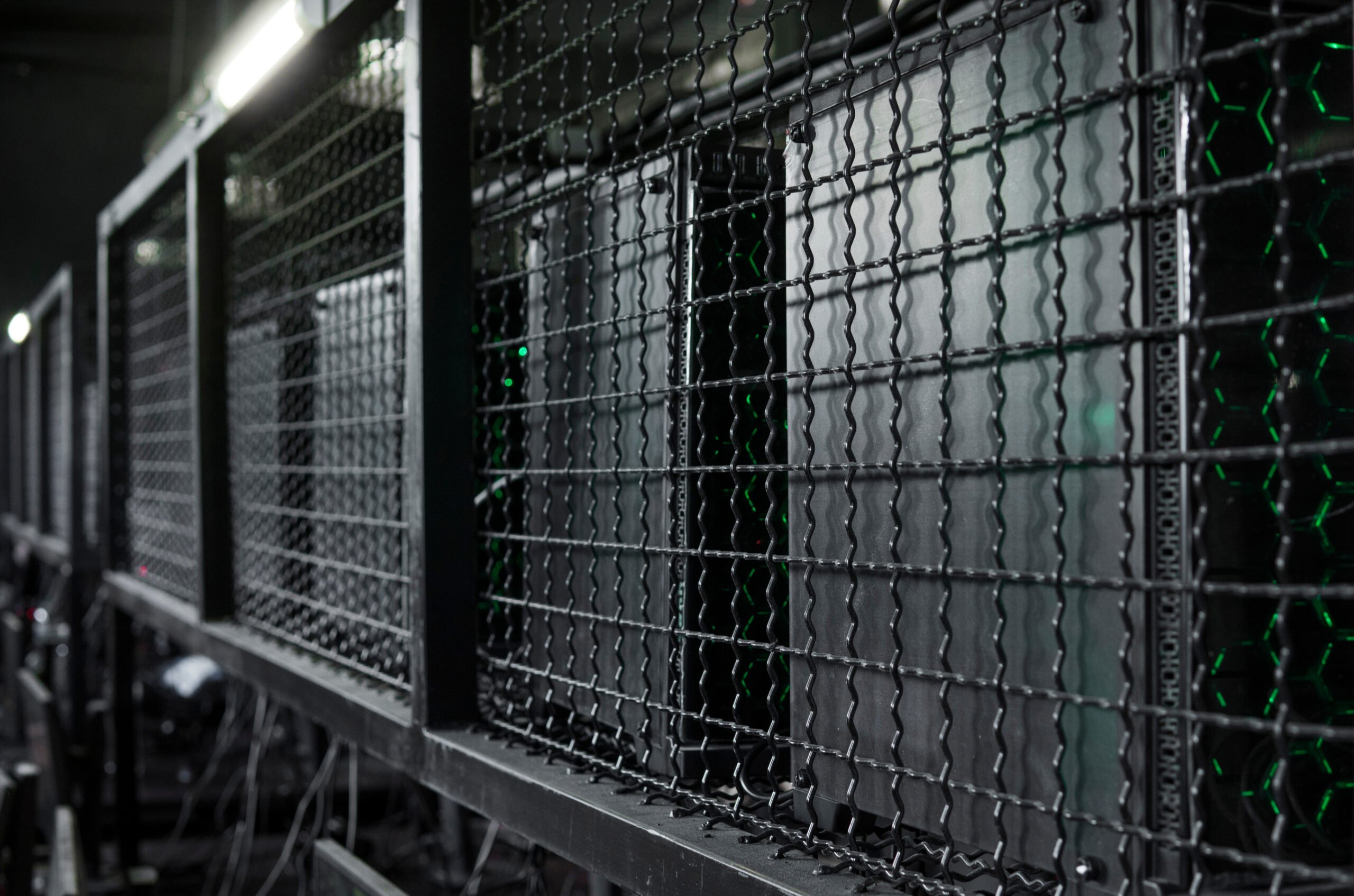 Engineered Woven Wire Mesh Solutions for AI Data Centers Engineered Woven Wire Mesh Solutions for AI Data Centers